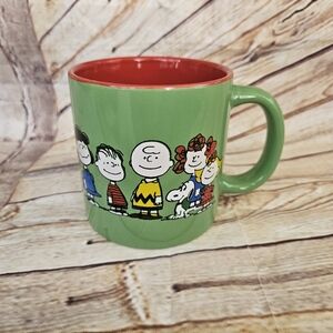 Charlie Brown‎ Christmas Mug